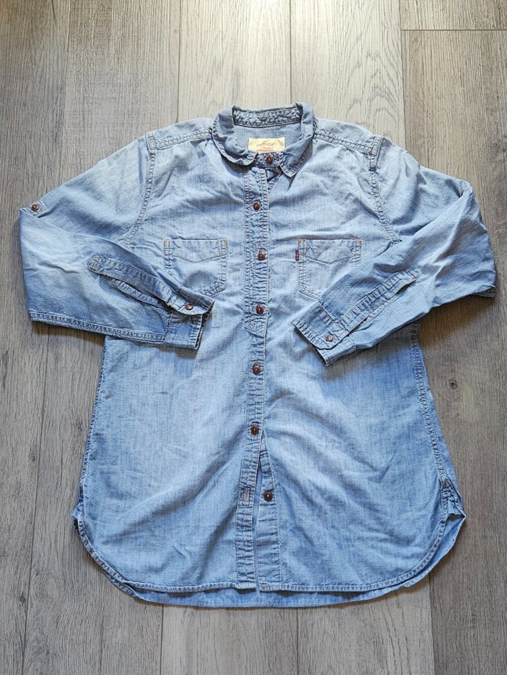 Levi's Women's Light Wash Denim Chambray Long Sleeve Shirt Dress Tunic Medium